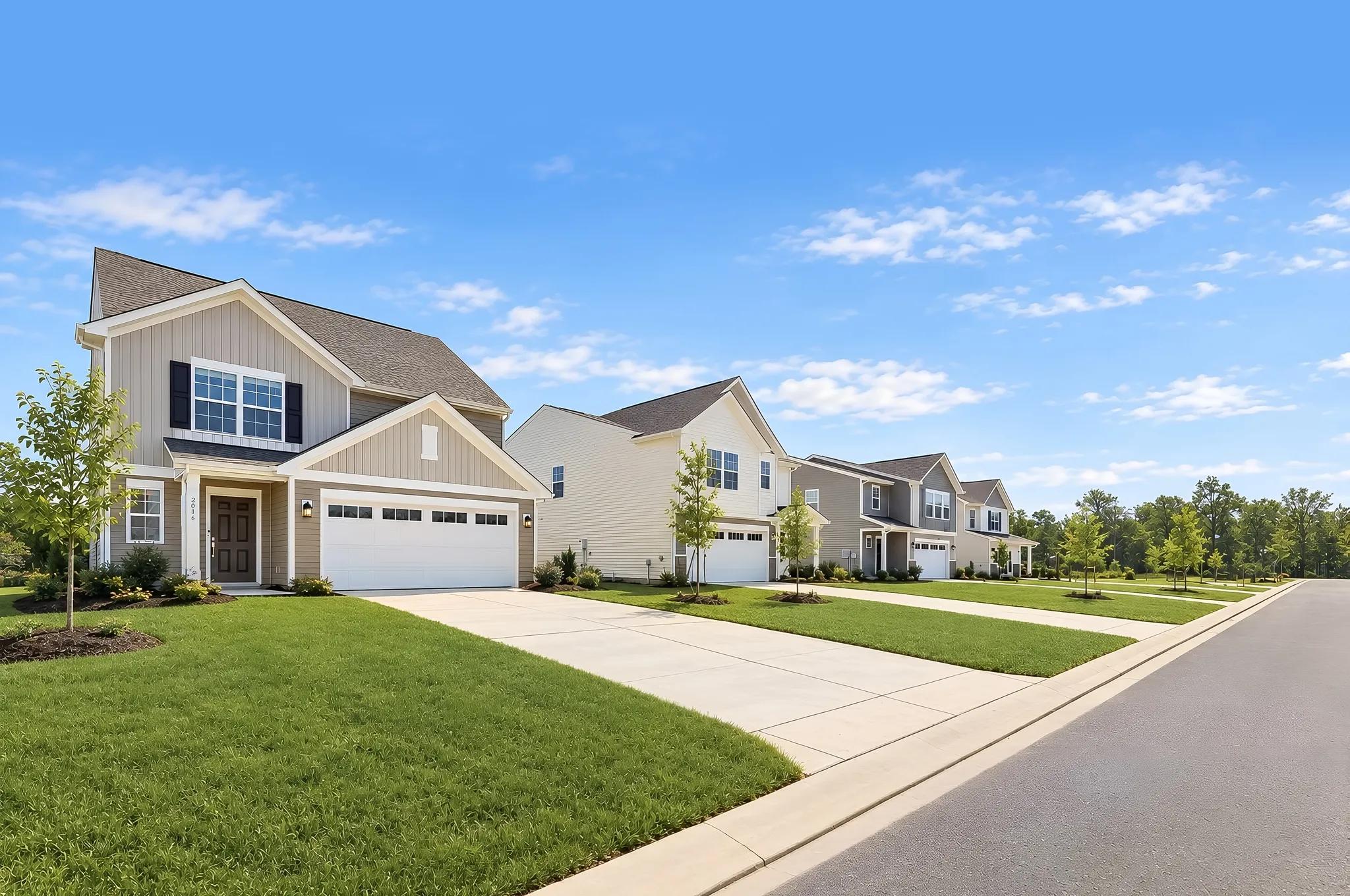Dream Modern at Crescent Hills Streetscape (Crescent Hills)