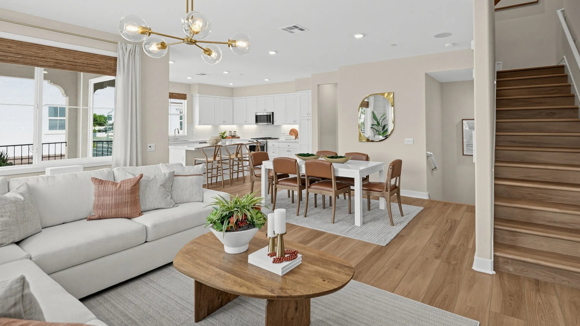 Living area reverse angle