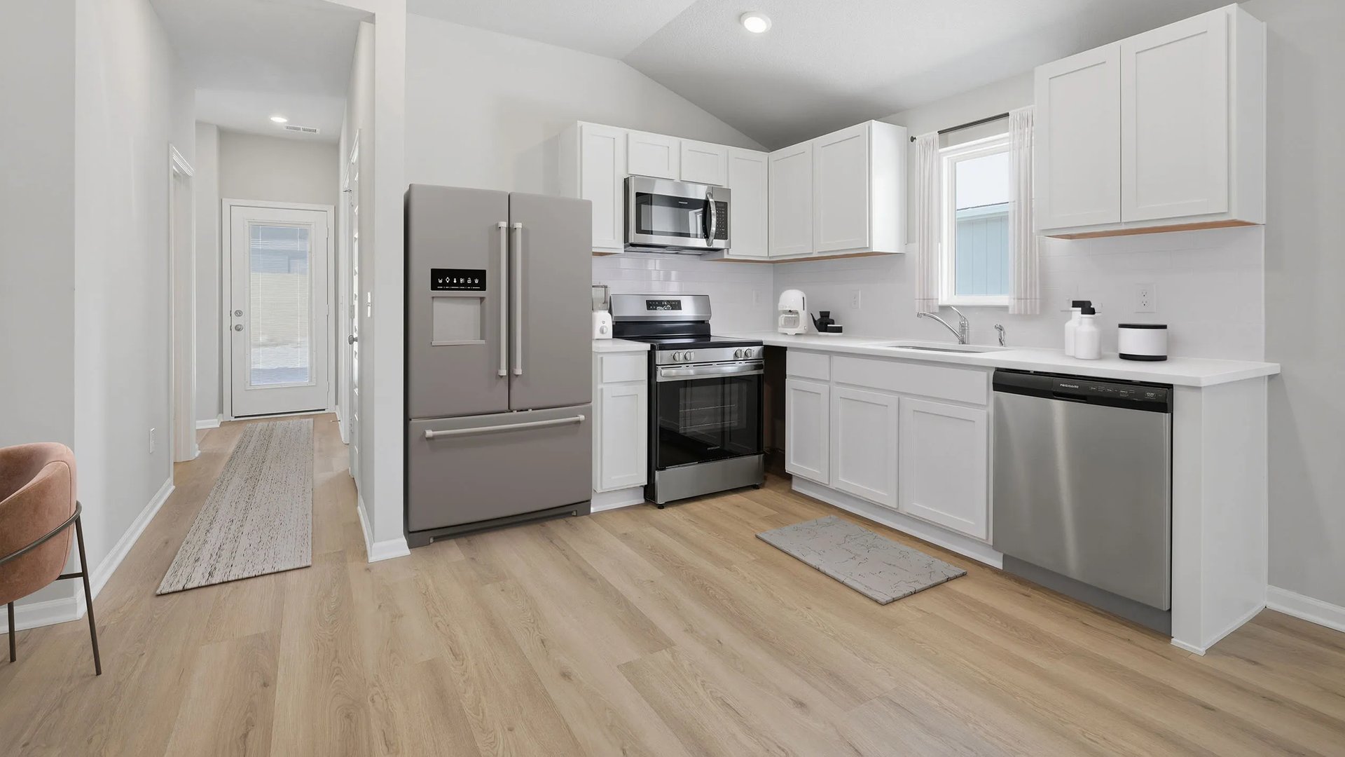 Kitchen corner angle (RC Keswick (Kitchen) in Creekside Village)