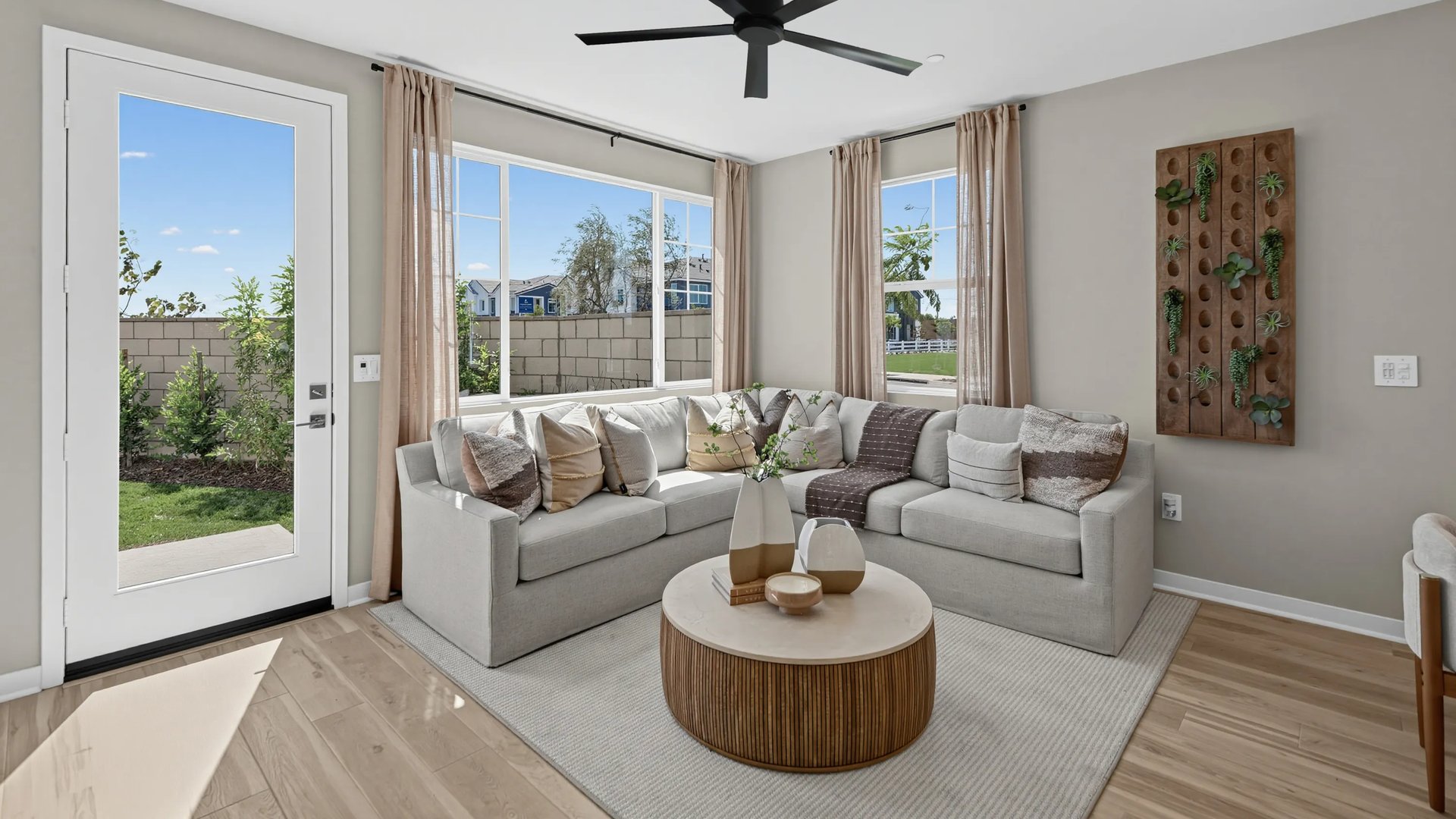 Living area corner angle