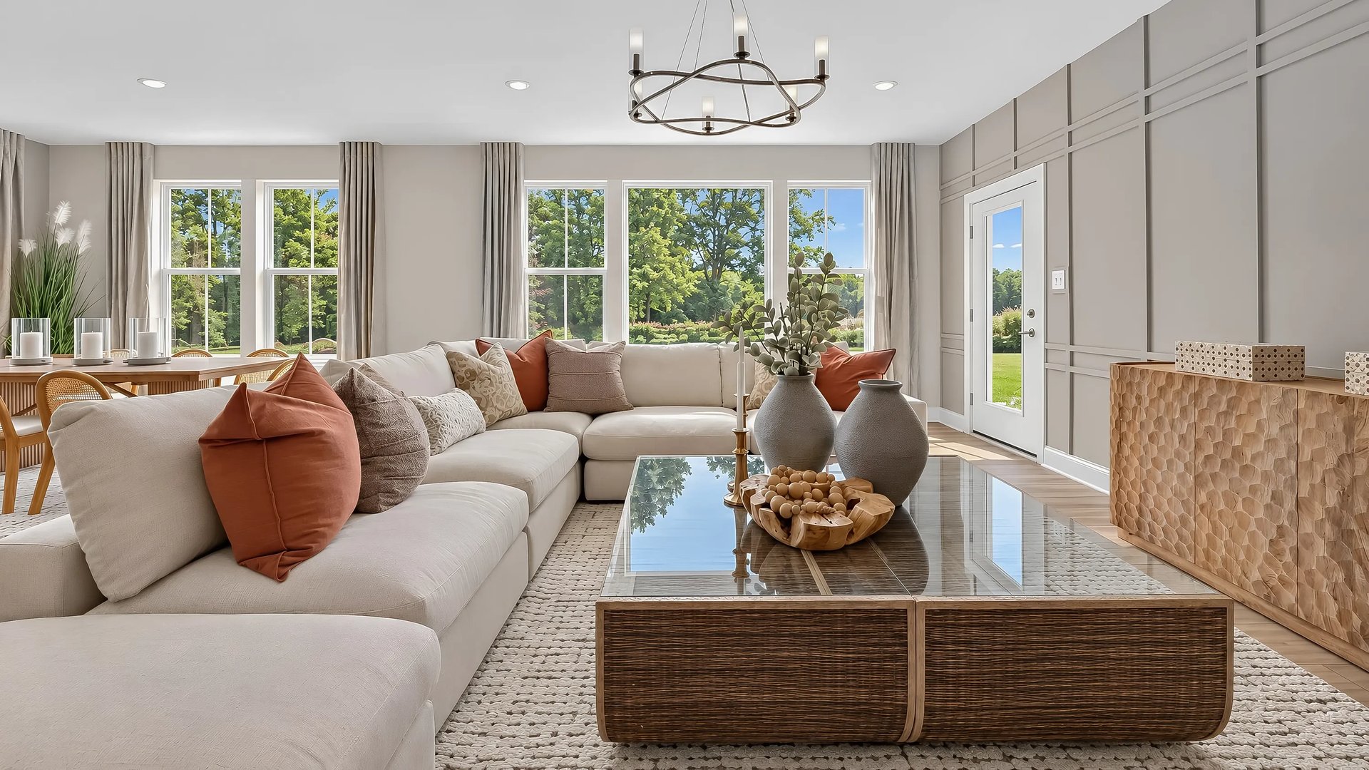 Living area frontview